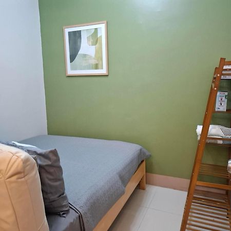 Shore 1 & 3 Residences Moa 1Br With Balcony By Darpm Manille Extérieur photo