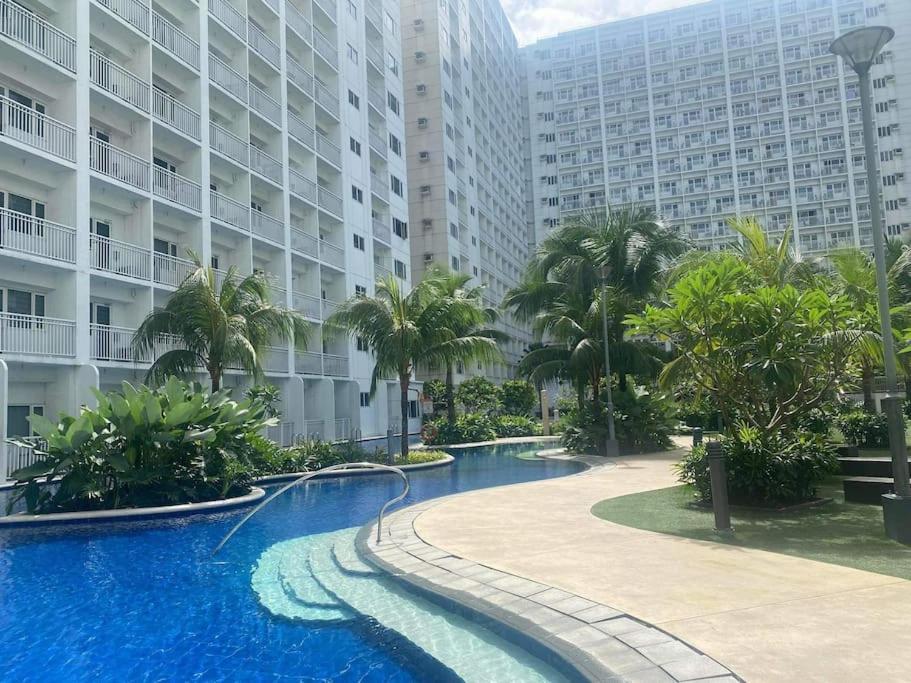 Shore 1 & 3 Residences Moa 1Br With Balcony By Darpm Manille Extérieur photo