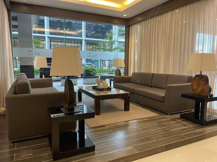 Shore 1 & 3 Residences Moa 1Br With Balcony By Darpm Manille Extérieur photo