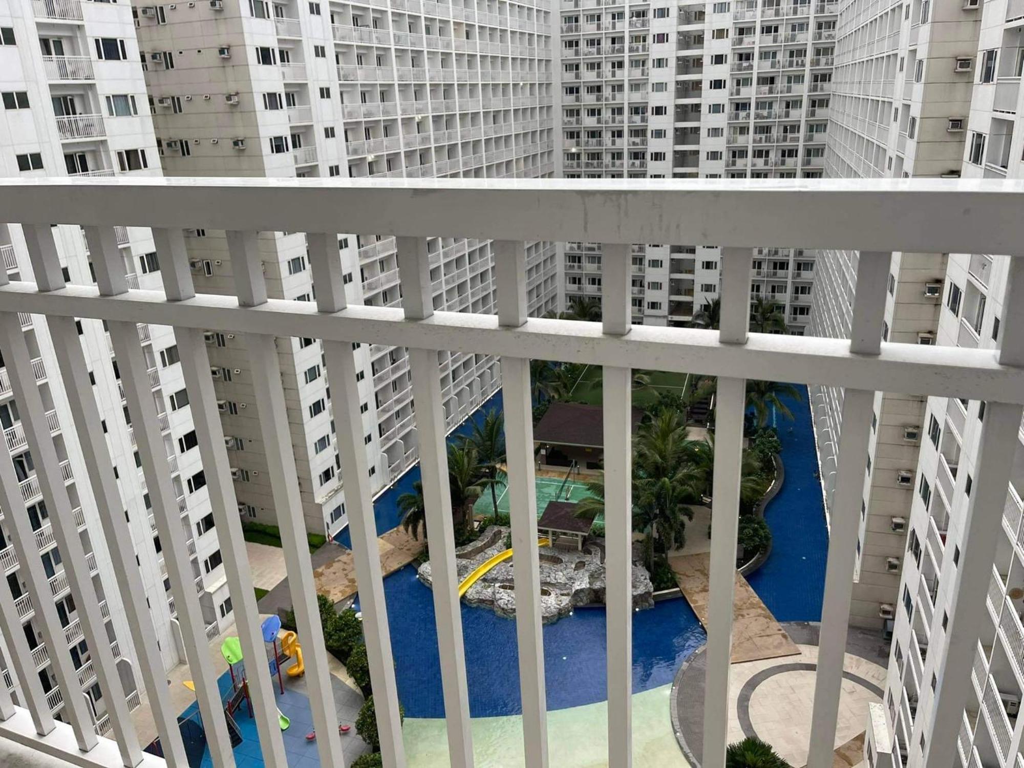 Shore 1 & 3 Residences Moa 1Br With Balcony By Darpm Manille Extérieur photo