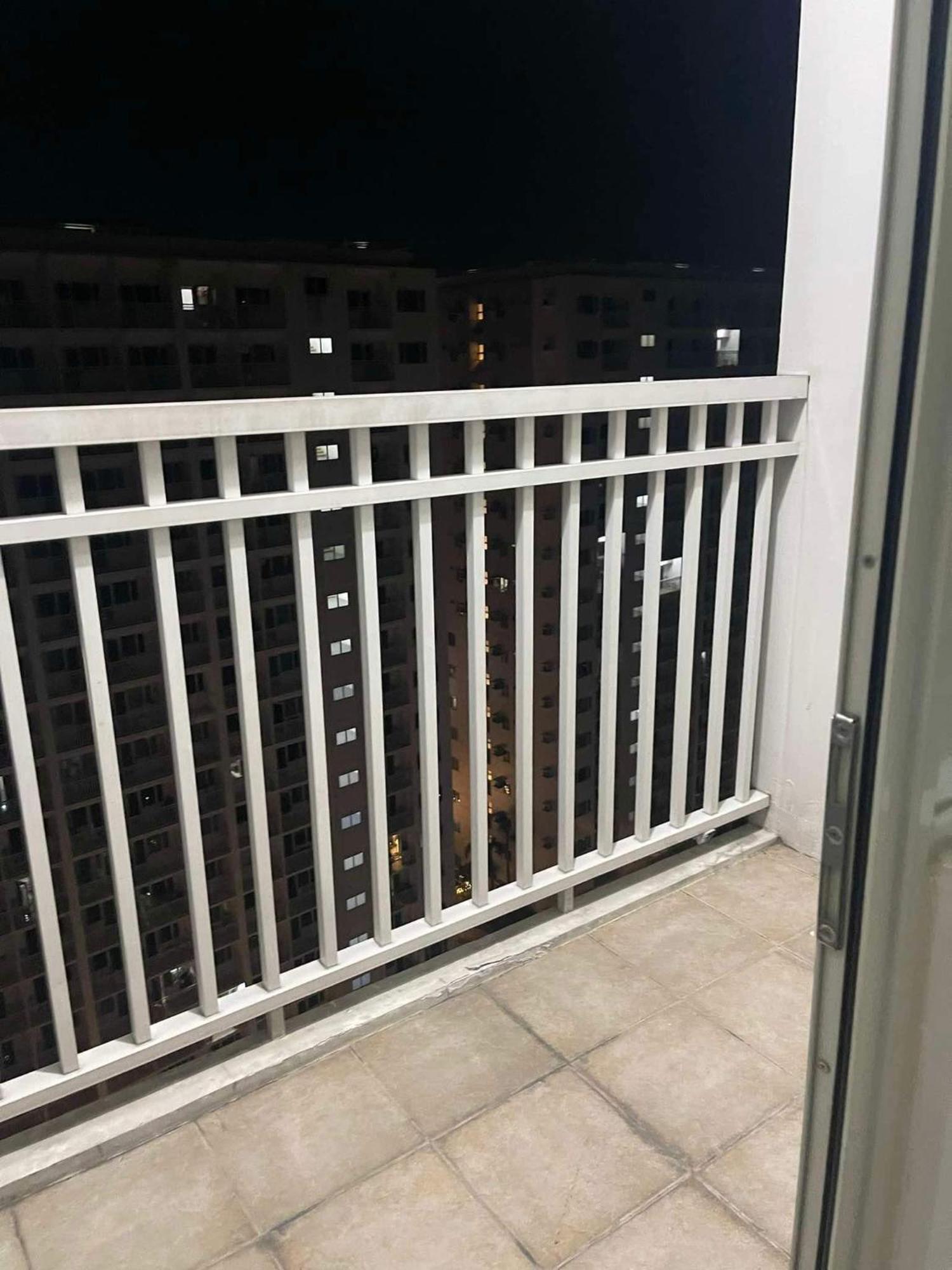 Shore 1 & 3 Residences Moa 1Br With Balcony By Darpm Manille Extérieur photo