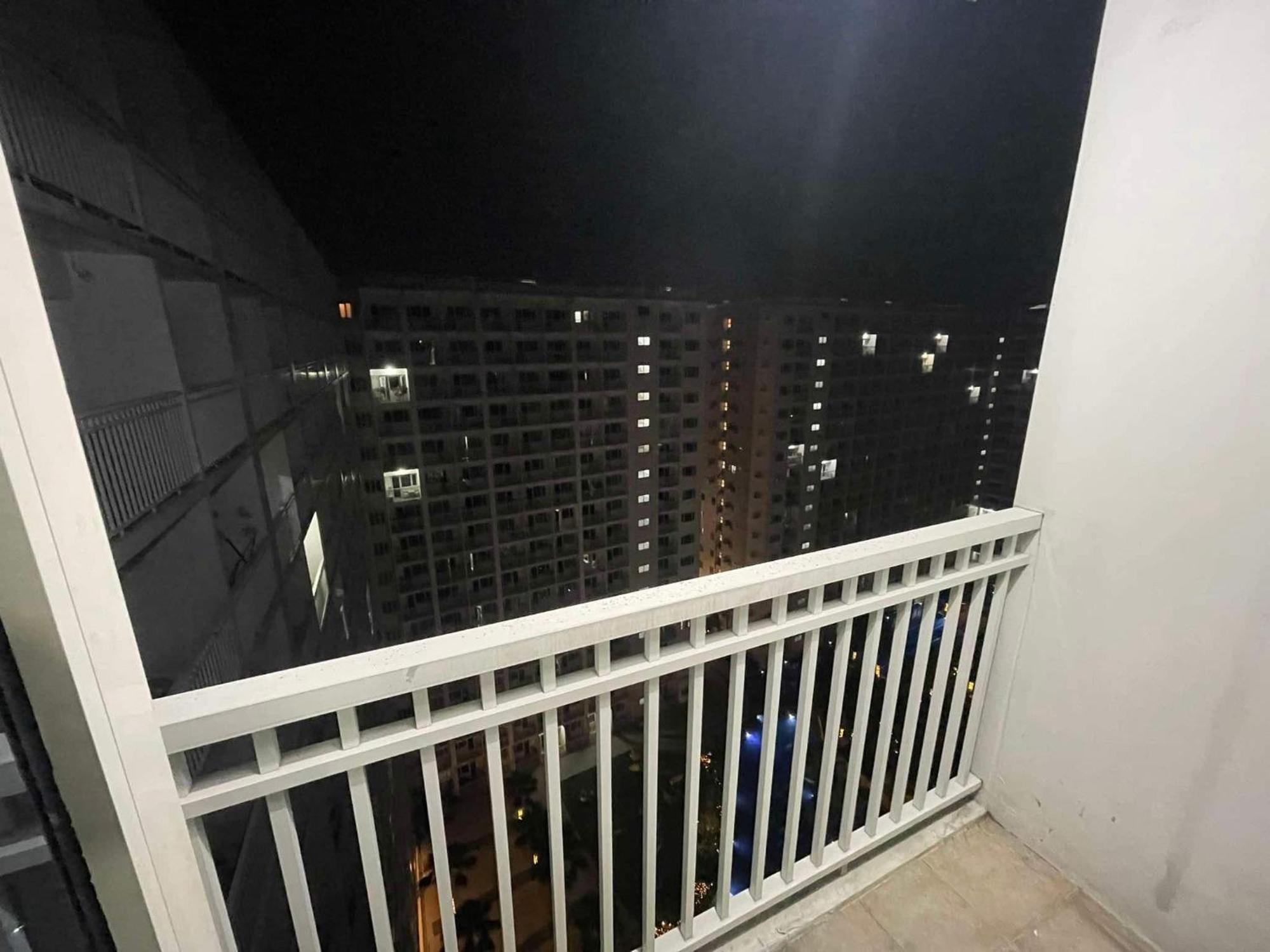 Shore 1 & 3 Residences Moa 1Br With Balcony By Darpm Manille Extérieur photo