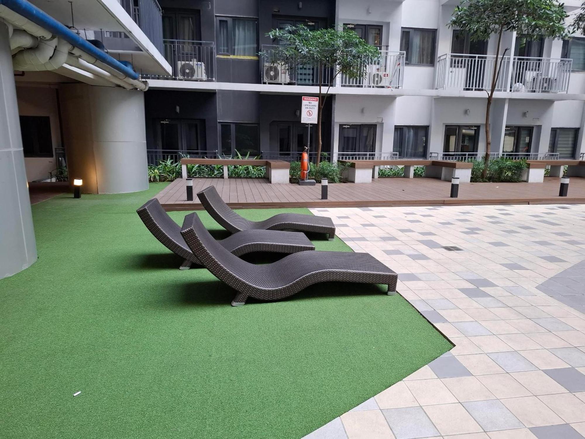 Shore 1 & 3 Residences Moa 1Br With Balcony By Darpm Manille Extérieur photo