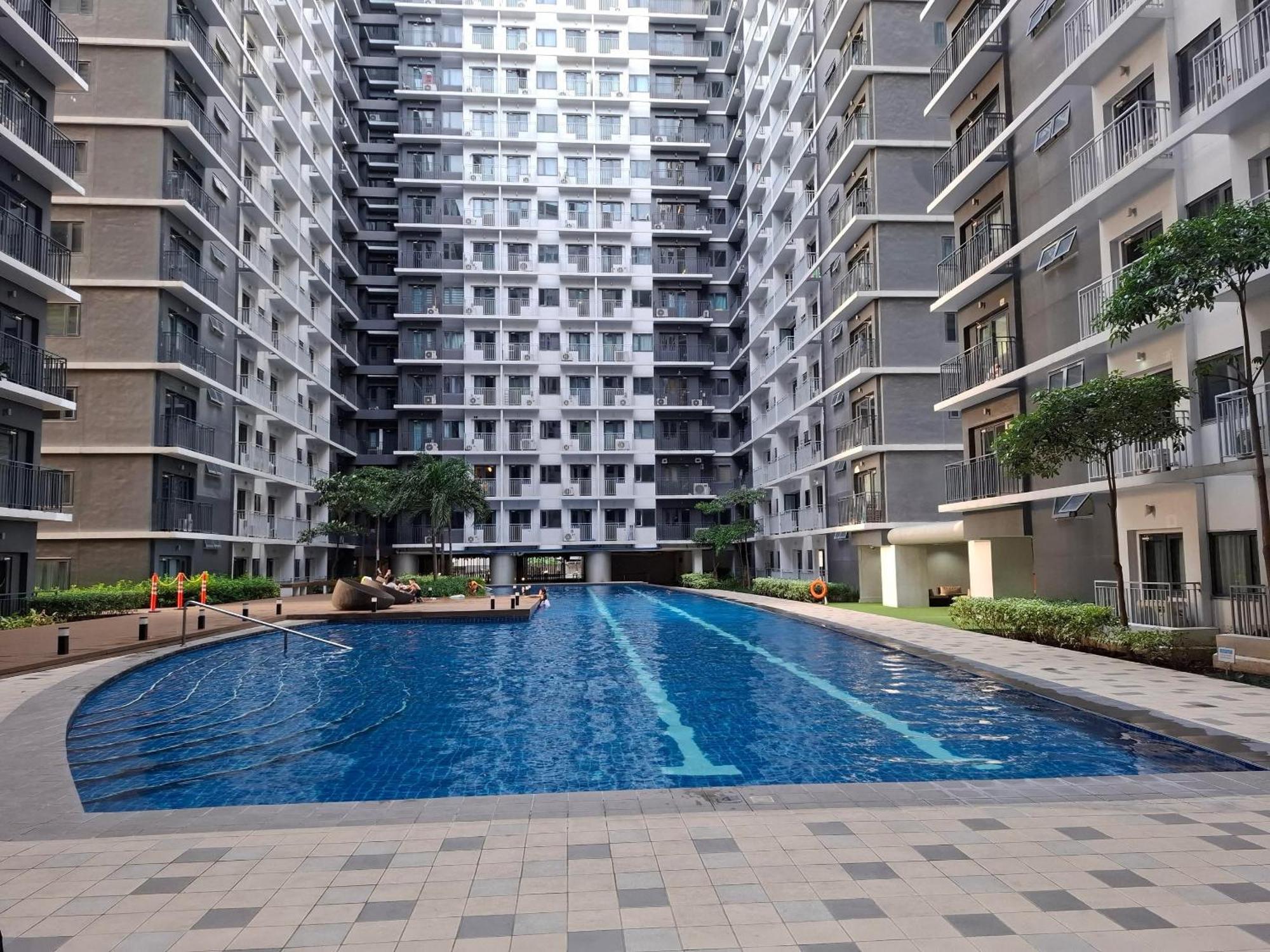 Shore 1 & 3 Residences Moa 1Br With Balcony By Darpm Manille Extérieur photo